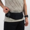 kiprun-comfort-2-unisex-smartphone-running-waistband-black-5-pockets-kiprun-8759941-3.jpg KIPRUN Comfort 2 Unisex Smartphone Running Waistband - Black, 5 pockets
